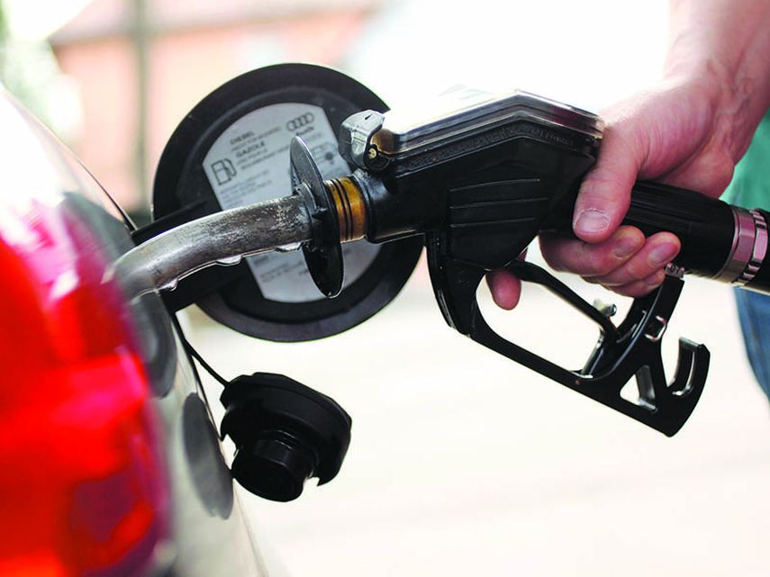 La mayoría de los dichos populares están desactualizados con los modernos coches que manejamos. (AP)