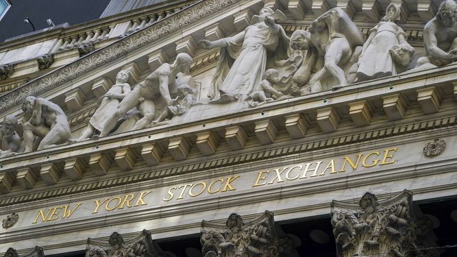 Fachada de la sede de Wall Street.