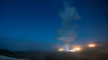 Un misil balístico intercontinental Minuteman 3, despega a las 12:21 a.m. del martes 4 de agosto de 2020 de la Base Vandenberg de la Fuerza Aérea, en California.
