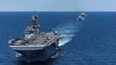 Grupo anfibio listo Iwo Jima (ARG) y la 22.ª Unidad Expedicionaria de Marines (MEU), apoyados por varios destructores.