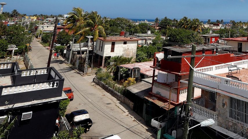 Vista de un barrio del litoral norte de La Habana, Cuba.