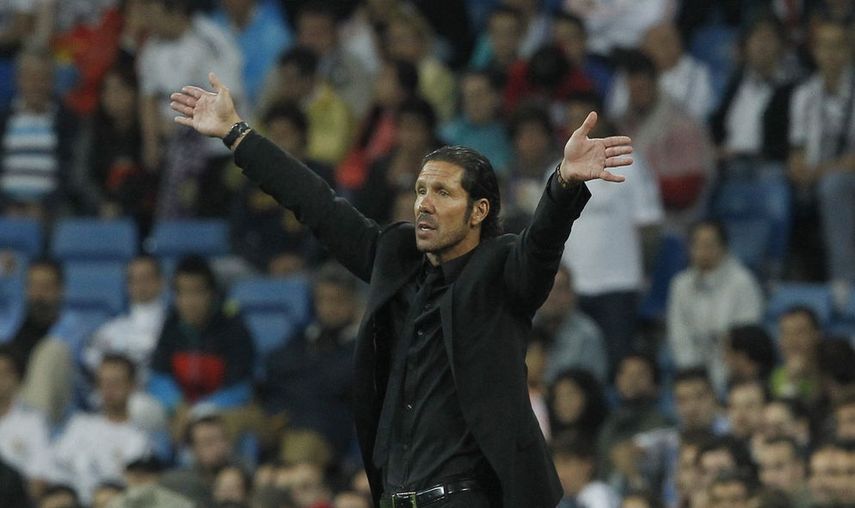Simeone estaría a punto de firmar un contrato por seis temporadas. (EFE)