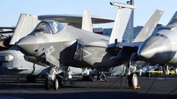 Aviones F35C de la fuerza Aérea de Estados Unidos. Aviones F35C de la fuerza Aérea de Estados Unidos.