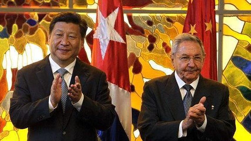 Los presidentes de China y Cuba, mantienen relaciones comerciales (EFE)