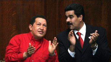 Hugo Chávez y Nicolás Maduro en una foto de 2007.&nbsp;