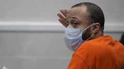 Darrell Brooks durante su juicio en el tribunal del condado de Waukesha, Wisconsin, el miércoles 26 de octubre de 2022.&nbsp;