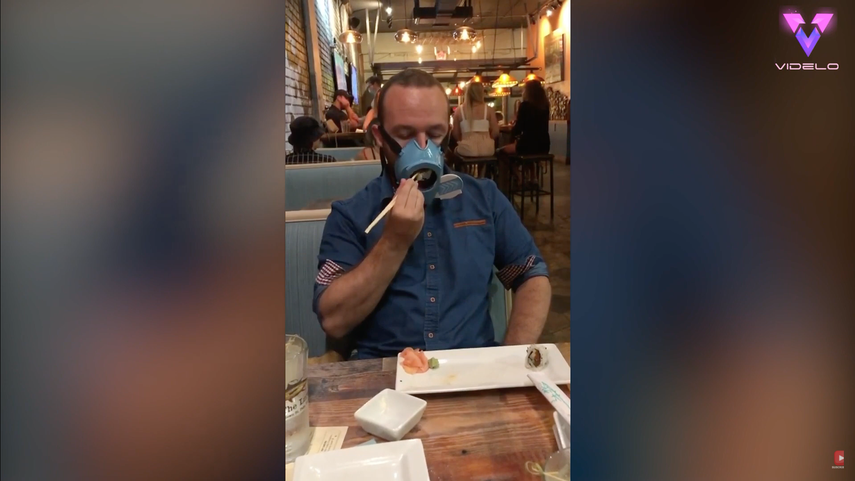 Kevin Northcutt es el creador de AutoMask, una mascarilla de apertura automática.