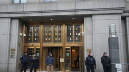 Nicolás Maduro fue llevado al tribunal federal de EEUU, donde hubo fuerte presencia del personal de seguridad&nbsp;
