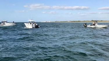 Las autoridades realizan labores de búsqueda de una avioneta que se precipitó al mar en el suroeste de Florida.