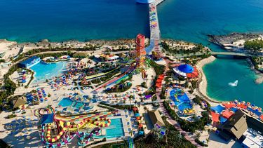 Crucero llegando a Bahamas