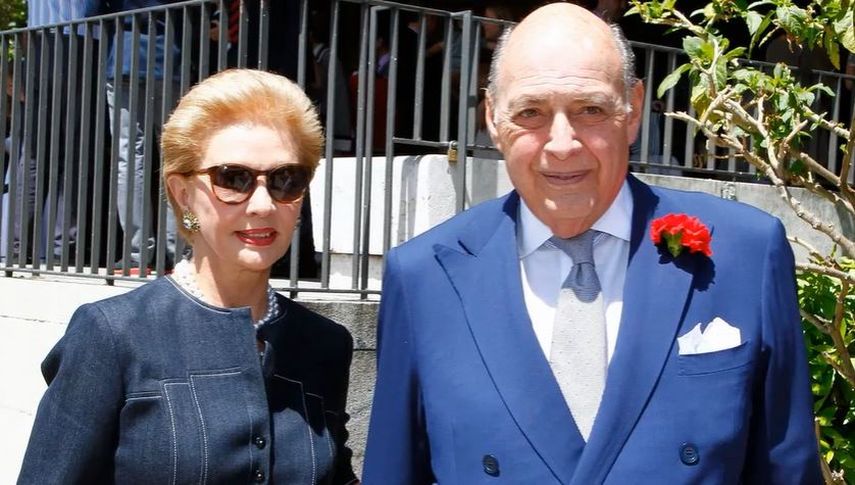 La diseñadora Carolina Herrera y su esposo, el empresario Reinaldo Herrera Guevara.&nbsp;