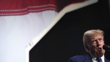 El candidato presidencial republicano, el expresidente Donald Trump, habla en la Cena Lincoln Reagan del Partido Republicano de Minnesota, el viernes 17 de mayo de 2024, en el Saint Paul RiverCentre de St. Paul, Minnesota.&nbsp;