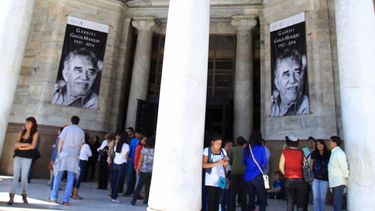 El domingo la Ciudad de México ya iniciaba el recuerdo de García Márquez de manera menos formal al abrir las celebraciones del Día del Libro. (EFE)