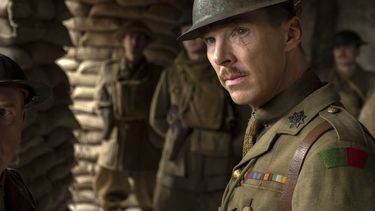 Benedict Cumberbatch en el papel del coronel Mackenzie en una escena de 1917,&nbsp;dirigida por Sam Mendes.