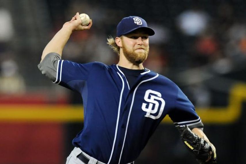 Cashner tiene un récord de 4-7 y una efectividad de 4.76 en esta temporada. (ARCHIVO)