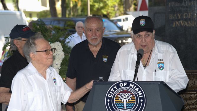 Sobrevivientes de la Brigada 2506 conmemoran 65 años de la gesta de Bahía de Cochinos 