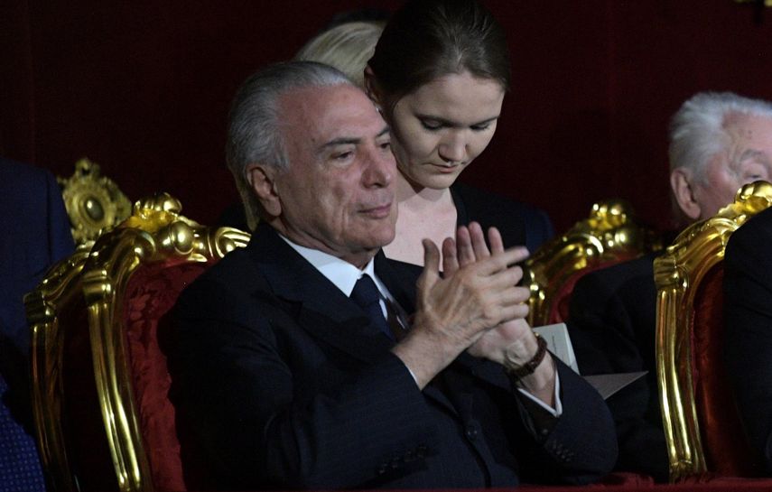 La situación del presidente Michel Temer se ha ido agravando paulatinamente en los últimos días, a medida que han surgido nuevas confesiones que lo implican en un caso de corrupción.