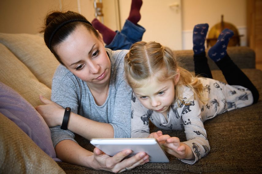 &nbsp;En cuanto los hijos tengan la capacidad de hacerlo, hay que incluirlos en las decisiones. Los padres pueden hablar con ellos sobre los argumentos a favor y en contra de la publicación de una imagen.&nbsp;