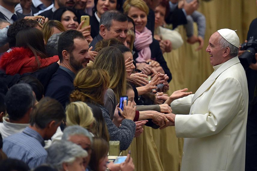 Además, 1,56 millones de capitalinos se desplazarán a las diferentes zonas que visitará Jorge Bergoglio durante su estadía en la urbe. (EFE)