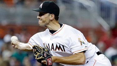 Steve Cishek se llevó la derrota y desperdició la opción de salvamento