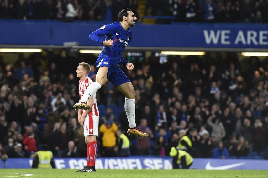 Davide Zappacosta celebra luego de anotar el quinto gol del Chelsea.&nbsp;