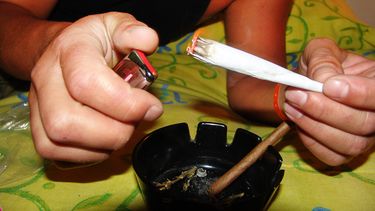 Varios estados de la Unión Americana permiten la venta y uso recreacional de la marihuana.