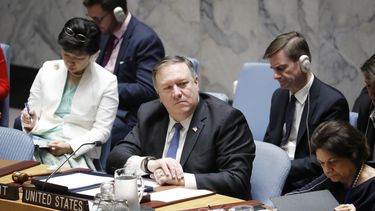 El secretario de Estado, Mike Pompeo, pidió al Consejo de Seguridad de la ONU que prohíba a Teherán el desarrollo de&nbsp;misiles&nbsp;balísticos y que mantenga el embargo de armas que pesa sobre el país más allá de 2020.