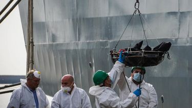 La fiscalía de Salerno trata de determinar qué causó la muerte a estas mujeres, que tenían entre 14 y 18 años, y si fallecieron por ahogamiento en el mar o por otras razones.