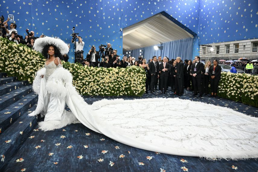 La cantante estadounidense Diana Ross llega a la Gala del Met 2025 en el Museo Metropolitano de Arte el 5 de mayo de 2025 en Nueva York.