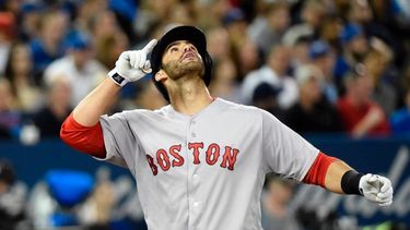 La primera vez que entré allí, estaba muy flaco, y Paul comenzó a llamarme así, -le comentó J.D. a Ian Browne, reportero de los Medias Rojas.