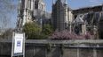 Fotografía de archivo del 15 de abril de 2021 de la catedral de Notre Dame envuelta en andamios, en París.&nbsp;