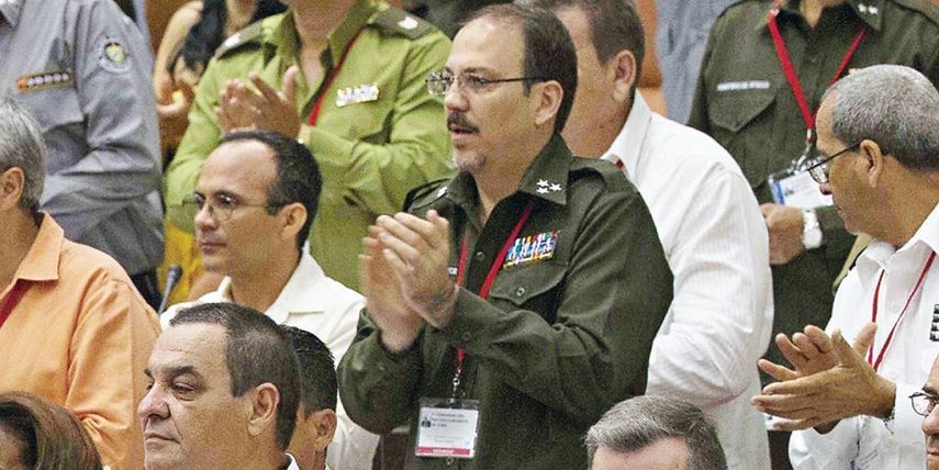 El régimen&nbsp;de Raúl Castro nunca dijo oficialmente quién fue su negociador en el acercamiento con Washington. Pero la noticia de que Castro Espín fue el que llevó la voz cantante no es nueva.&nbsp;