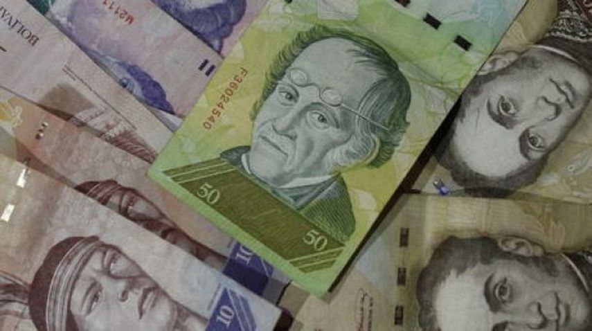 Billetes venezolanos. (Foto EFE)