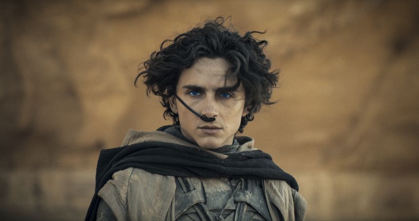 Esta imagen proporcionada por Warner Bros. Pictures muestra a Timothee Chalamet en una escena de Dune: Part Two.