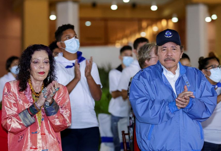 El dictador sandinista Daniel Ortega y su esposa Rosario Murillo.&nbsp;