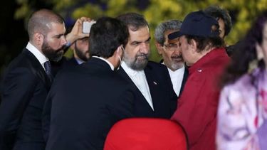 El dictador sandinista Daniel Ortega y el viceministro iraní, Mohsen Rezai, Managua, Nicaragua, enero 2022.