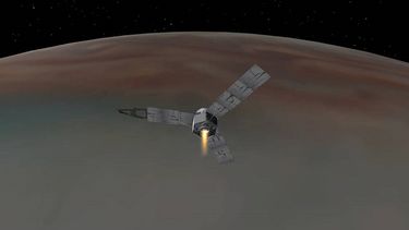 La ilustración muestra la nave espacial Juno de la NASA con éxito entrar en la órbita de Júpiter (NASA) 
