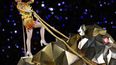 En esta foto del 1 de febrero del 2015, Katy Perry canta en el medio tiempo del Super Bowl 49 en Glendale, Arizona. La cantante comenzó el espectáculo subida en un león gigante&nbsp;para ingresar al ritmo de su hit Roar.