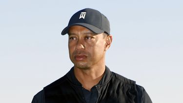 Tiger Woods durante la ceremonia de premiación del torneo Genesis Invitational en el Riviera Country Club, el domingo 21 de febrero de 2021, en la zona de Pacific Palisades de Los Ángeles.&nbsp;