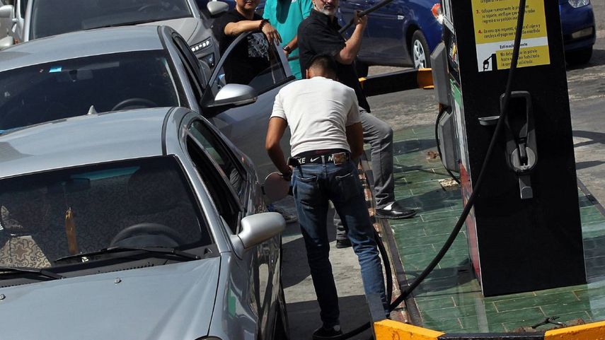 Uno de los delitos económicos detectados en empresas cubanas está relacionado con el descontrol en la distribución del combustible.