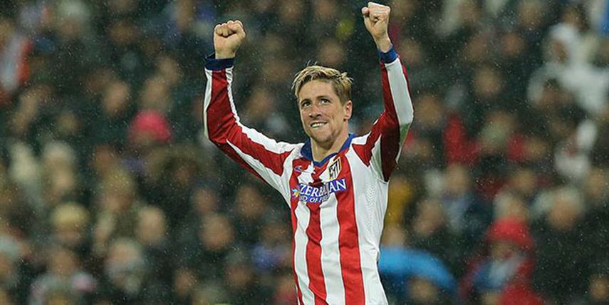 Fernando Torres anotó los dos goles del club colchonero en el Bernabéu (EFE)