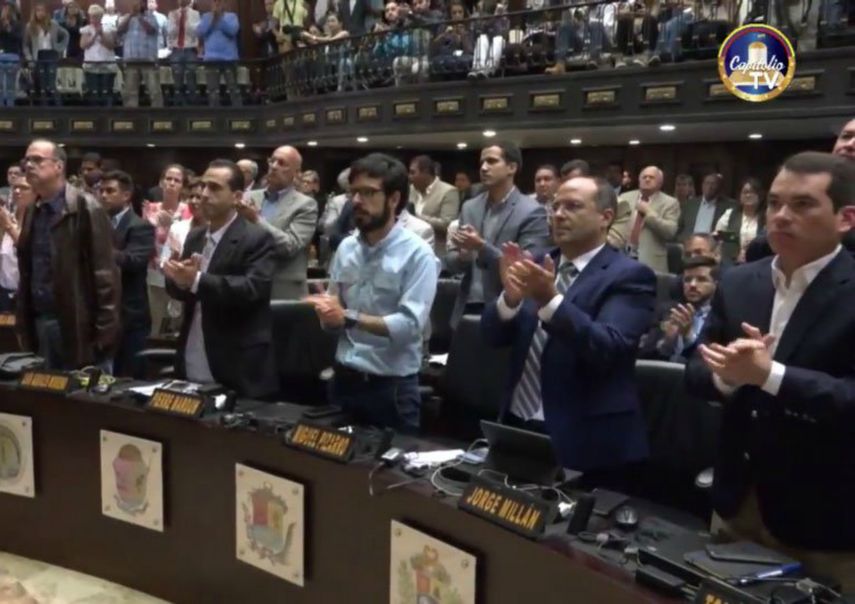 El Capitolio TV, es de libre uso, está a disposición de todos los ciudadanos nacionales y extranjeros que deseen difundir lo que ocurre en el seno del poder Legislativo de Venezuela