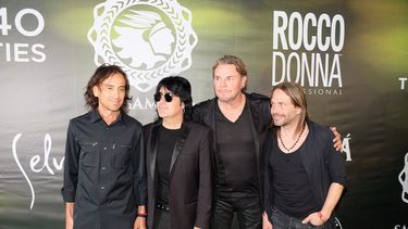 La banda mexicana de Rock&nbsp;Maná&nbsp;posa en la alfombra de los Green Gala Awards, evento benéfico celebrado en abril en Miami.&nbsp;