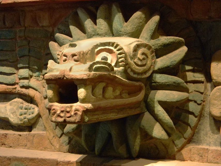 Imagen Referencial Dios Azteca