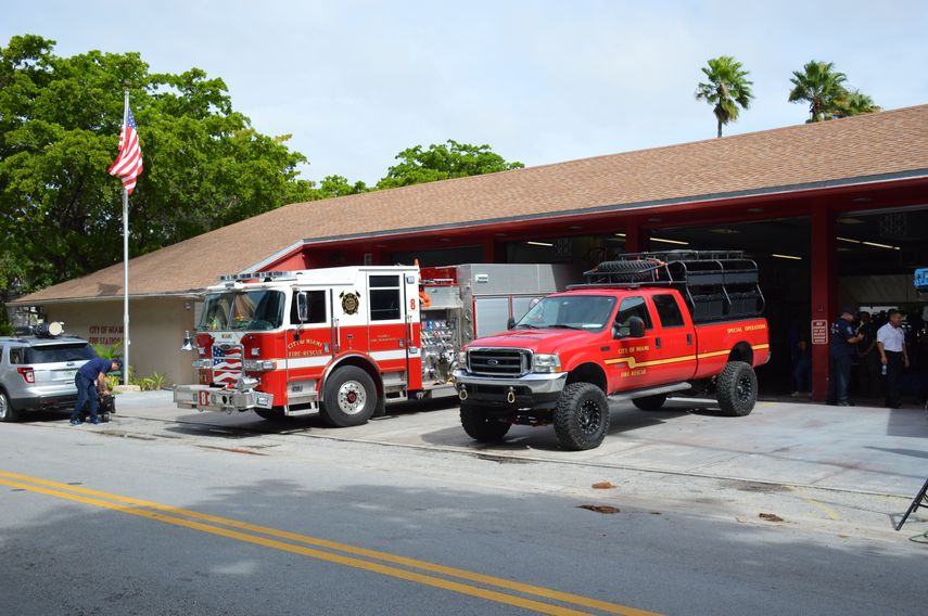 Vista parcial de la estación de bomberos de Miami, en Coconut Grove.