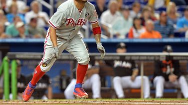 El venezolano Freddy Galvis pegó su jonrón 16 de la campaña, que sirvió para empatar la pizarra en la quinta entrada