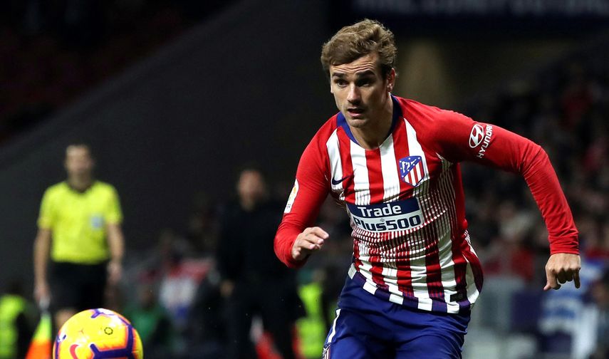 El francés en el Atlético, con el que ha jugado 256 partidos y ha marcado 133 goles, es el quinto máximo artillero de la historia del club. Y su máximo goleador cada uno de los últimos cinco años.