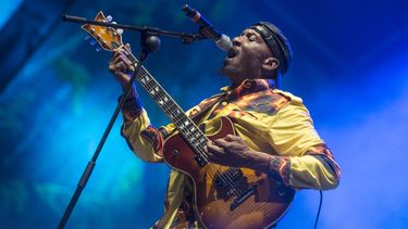 El cantante jamaicano Jimmy Cliff actúa durante el festival Rototom Sunsplash en Benicassim, provincia de Castellón, el 16 de agosto de 2014.
