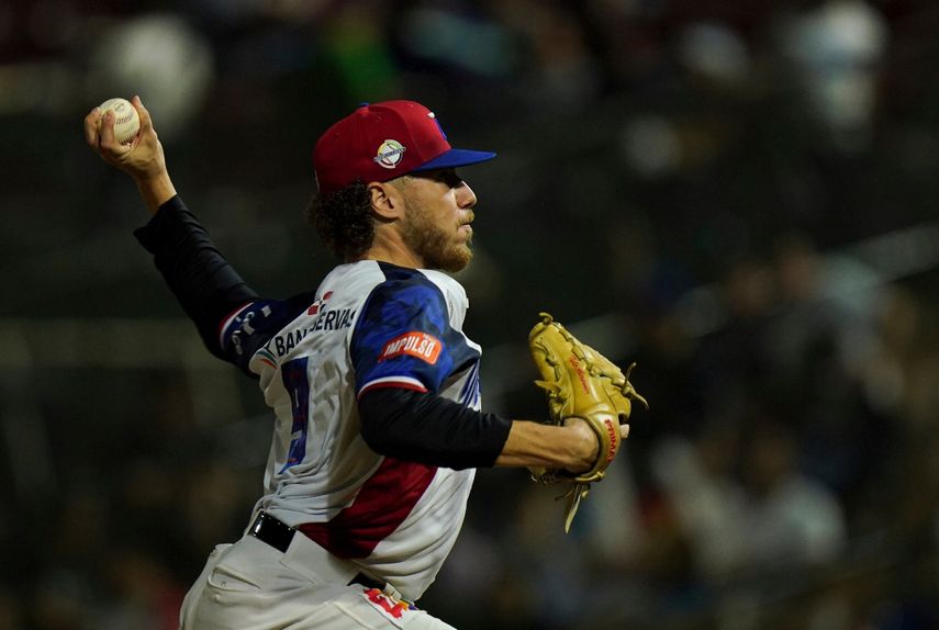 El lanzador Tyler Alexander casi logra Juego Perfecto contra México en el triunfo de Dominicana en la Serie del Caribe