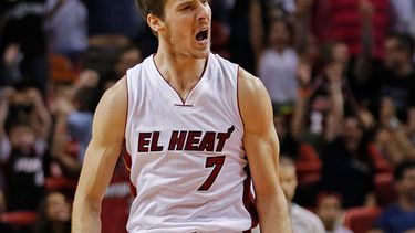 Dragic sufrió el golpe en el partido frente a su ex equipo, los Suns de Phoenix (AP)